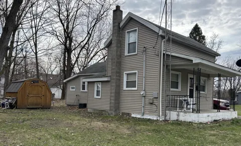 403 Walnut Street