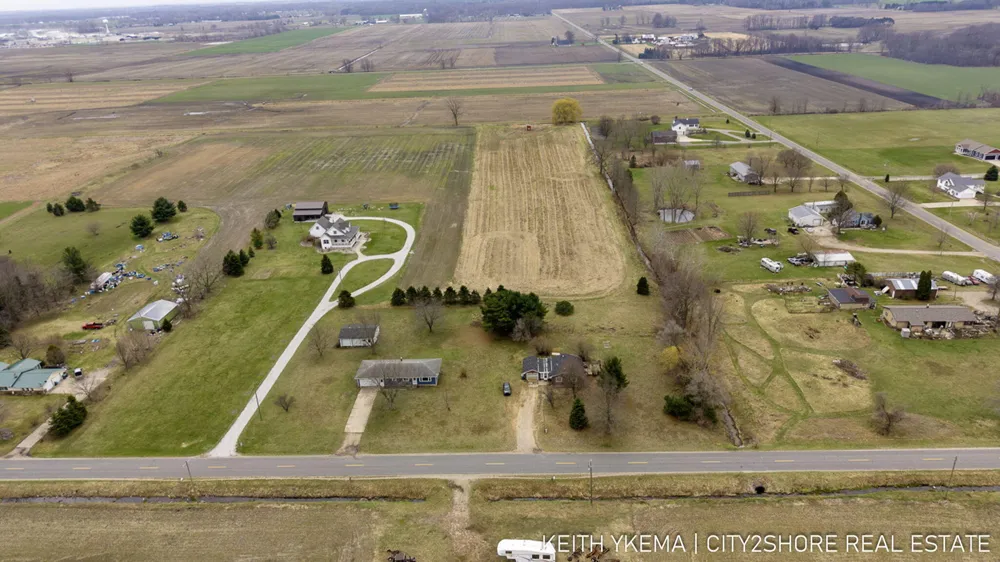 1 Stanton Street Zeeland, MI 49464
