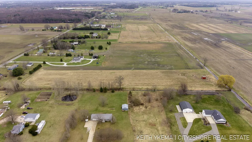 1 Stanton Street Zeeland, MI 49464