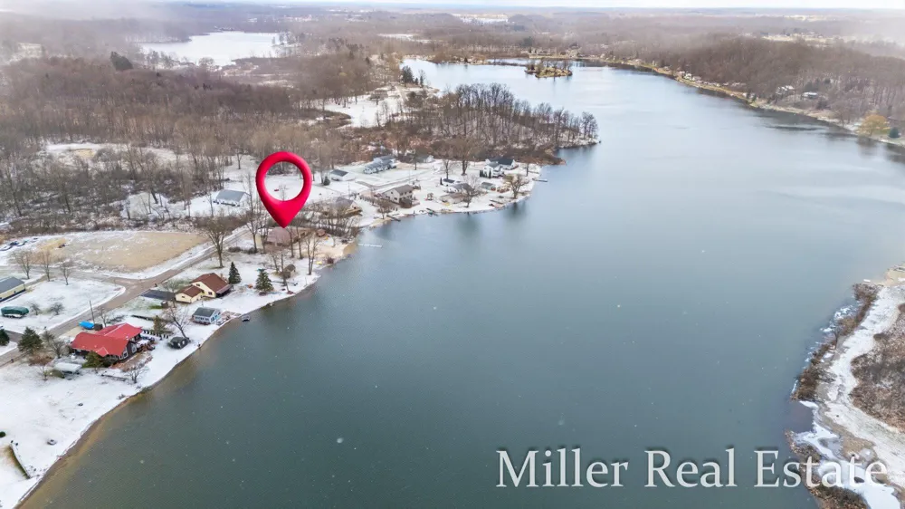 153 Sunset Drive Dowling, MI 49050