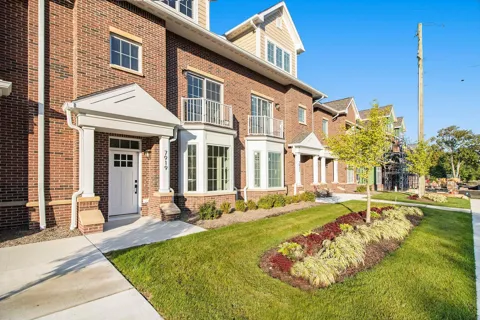 7933 Grand Street #44