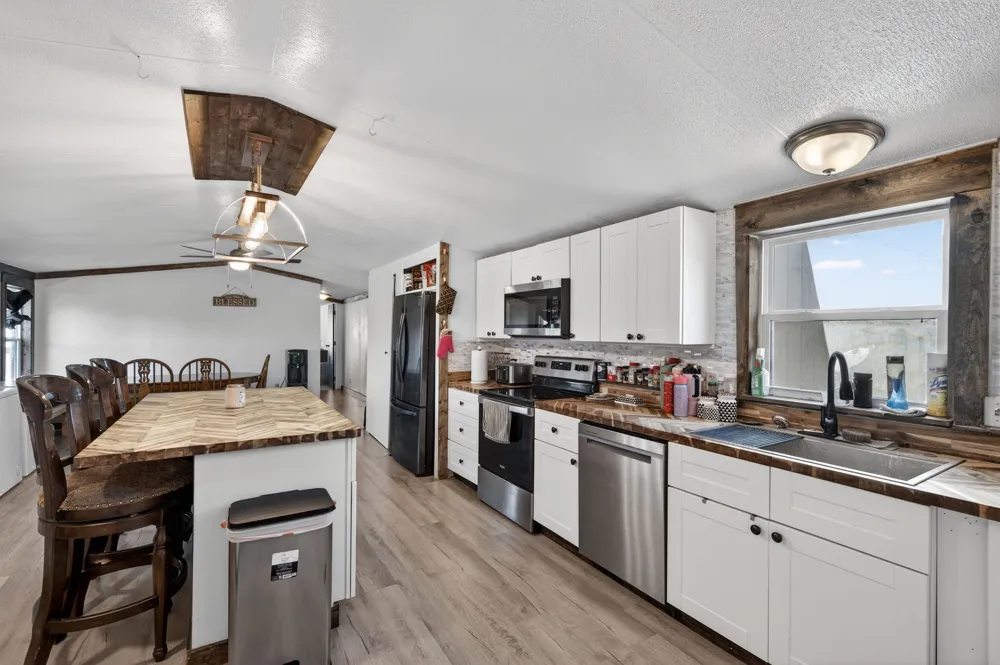51 3rd Street Graford, TX 76449