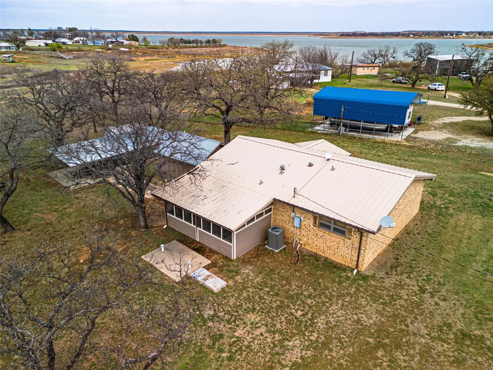 9608 County Road 203 Road Breckenridge, TX 76424