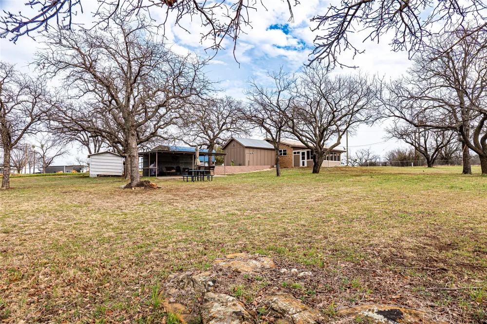 9608 County Road 203 Road Breckenridge, TX 76424