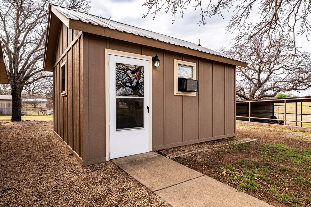 9608 County Road 203 Road Breckenridge, TX 76424