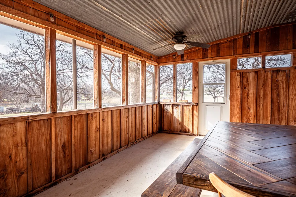 9608 County Road 203 Road Breckenridge, TX 76424