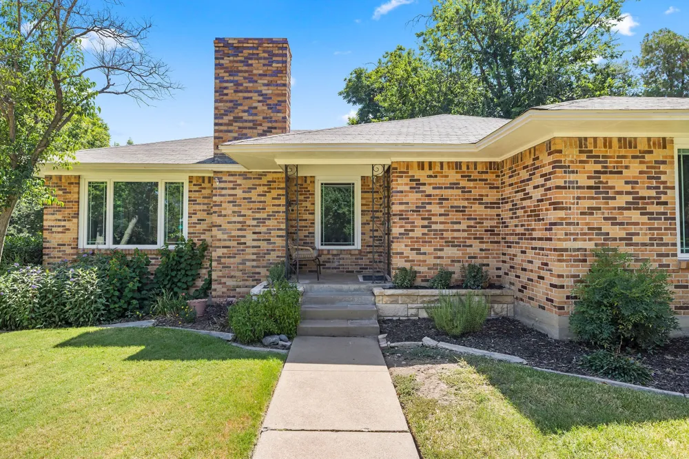 2801 5th Avenue Fort Worth, TX 76110