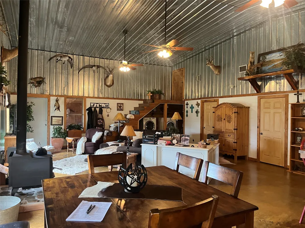 542 CR 4716 Troup, TX 75789