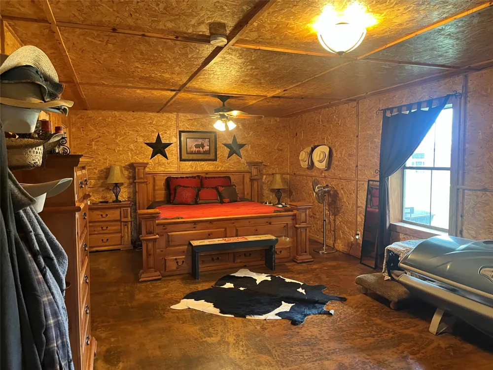 542 CR 4716 Troup, TX 75789