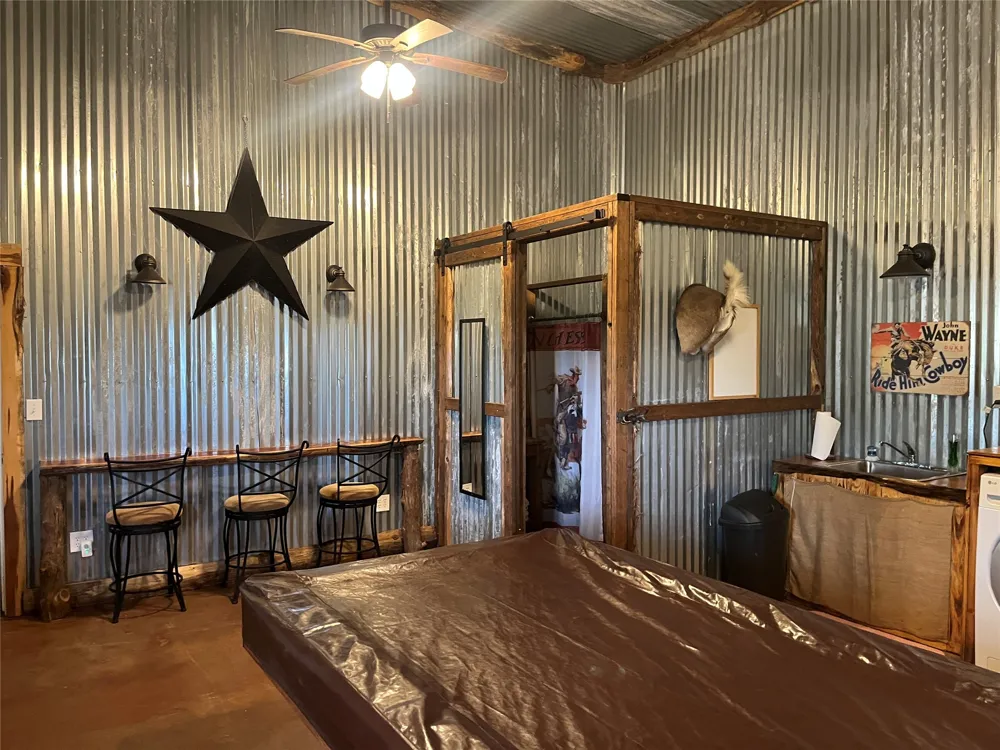 542 CR 4716 Troup, TX 75789