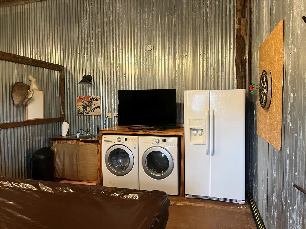 542 CR 4716 Troup, TX 75789