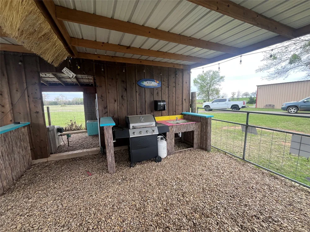 542 CR 4716 Troup, TX 75789