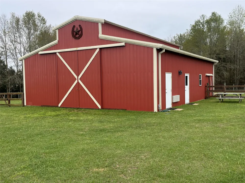 542 CR 4716 Troup, TX 75789