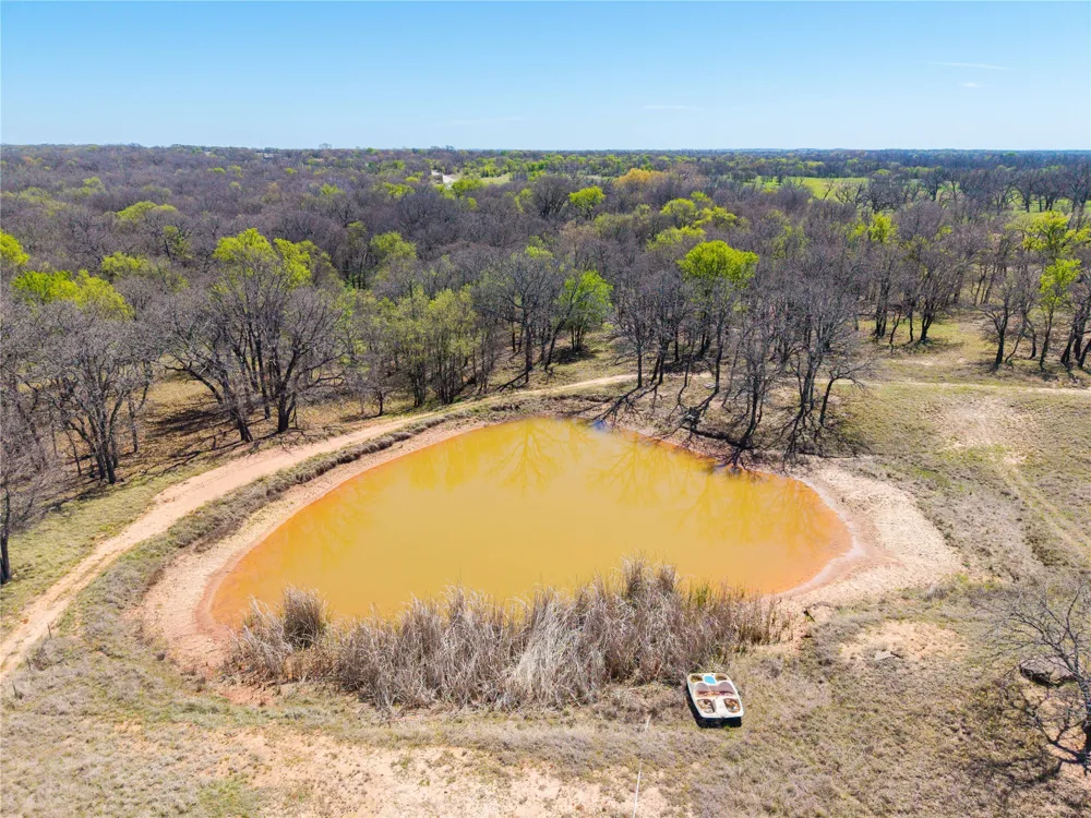 209 CR 464 De Leon, TX 76444