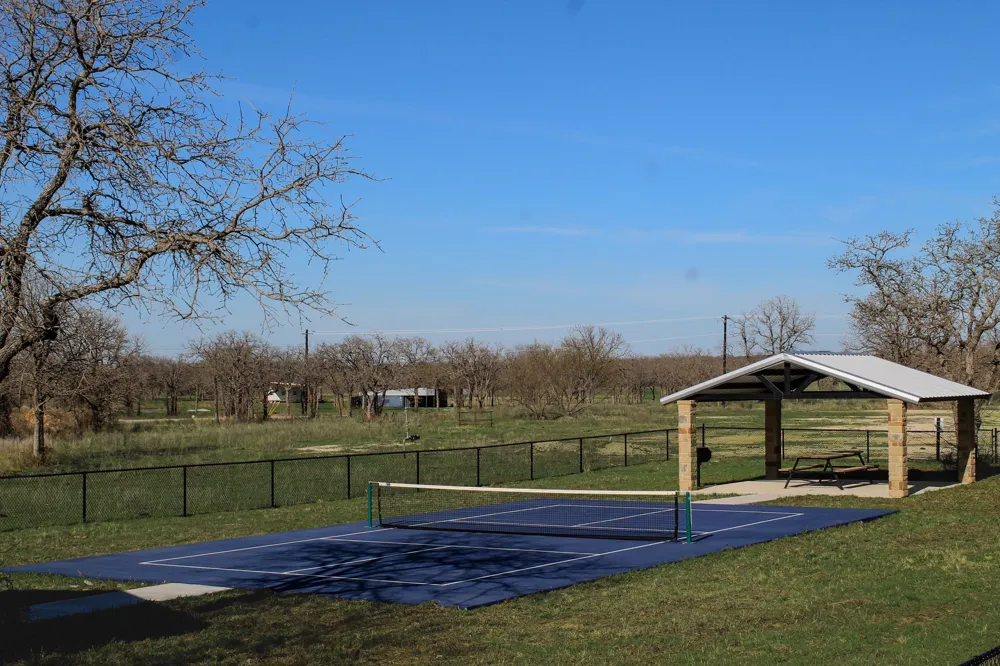 1070 Paradise Oak Graford, TX 76449