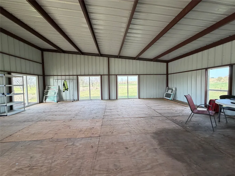 1070 Paradise Oak Graford, TX 76449