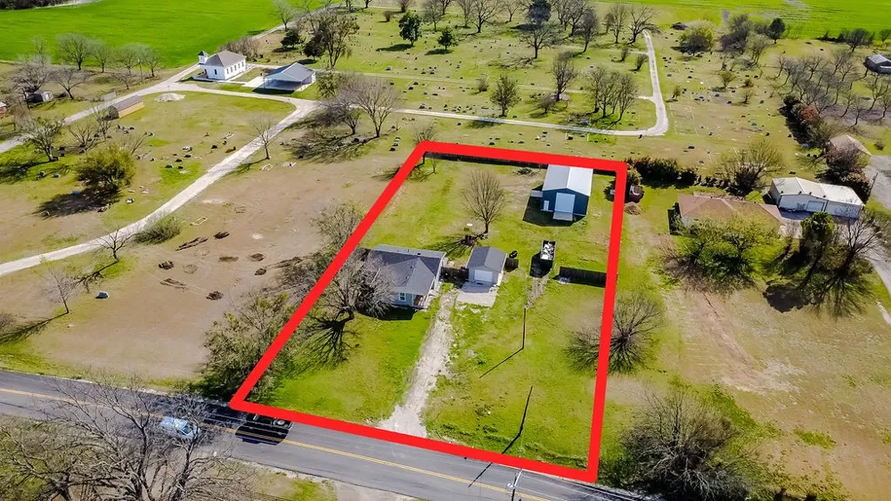 2225 S Bridgefarmer Road Lowry Crossing, TX 75069