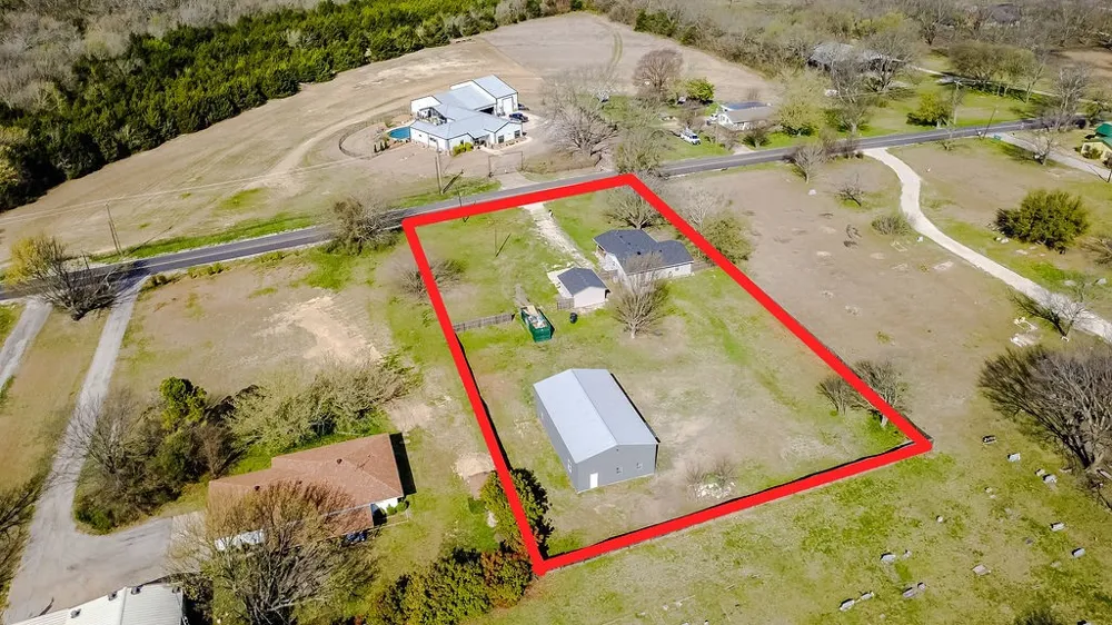 2225 S Bridgefarmer Road Lowry Crossing, TX 75069