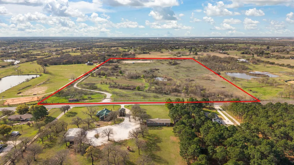 1125 W Fm 917 Joshua, TX 76058