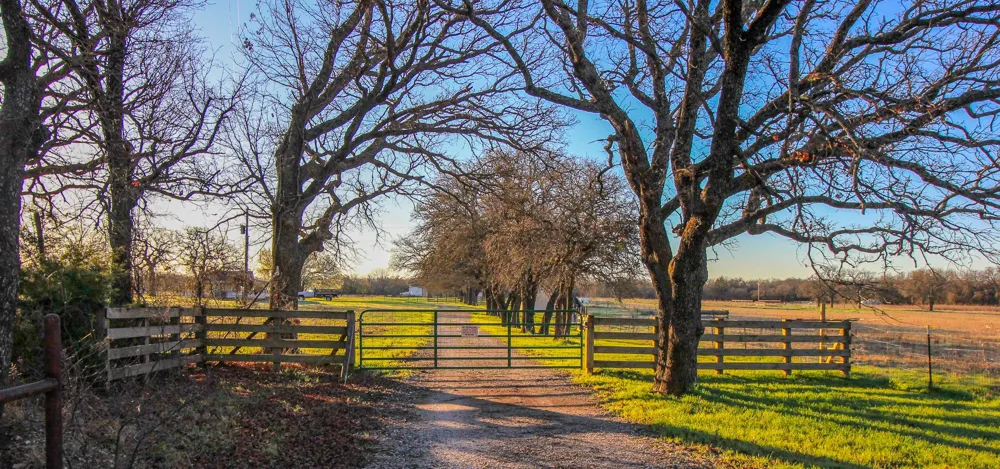 1300 Rodgers Road Sunset, TX 76270