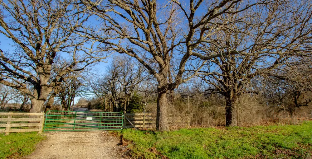 1300 Rodgers Road Sunset, TX 76270