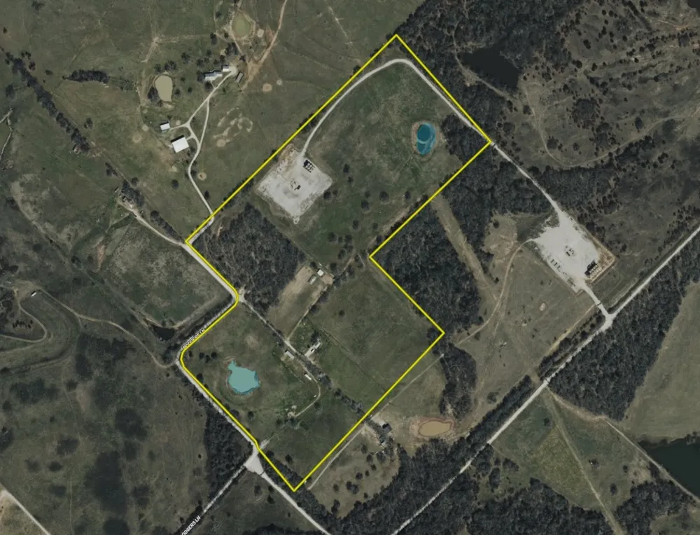 1300 Rodgers Road Sunset, TX 76270