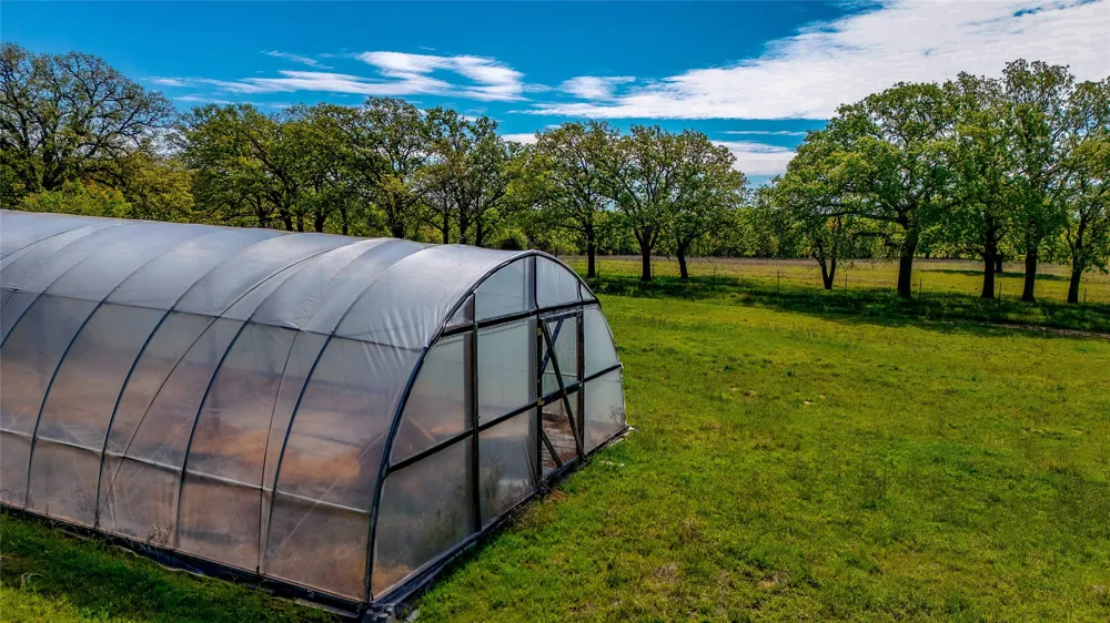 1300 Rodgers Road Sunset, TX 76270