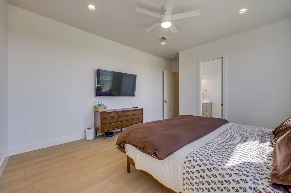 5032 County Road 1094 Celeste, TX 75423