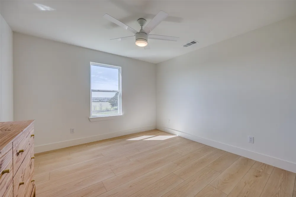 5032 County Road 1094 Celeste, TX 75423