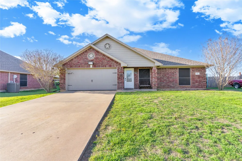 803 Green Street Rio Vista, TX 76093