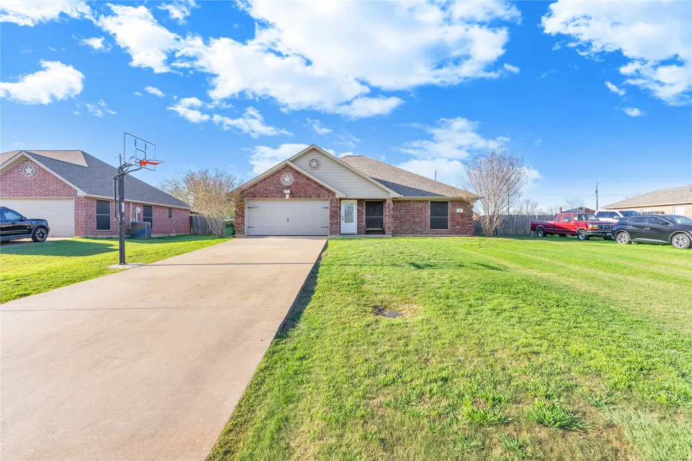 803 Green Street Rio Vista, TX 76093