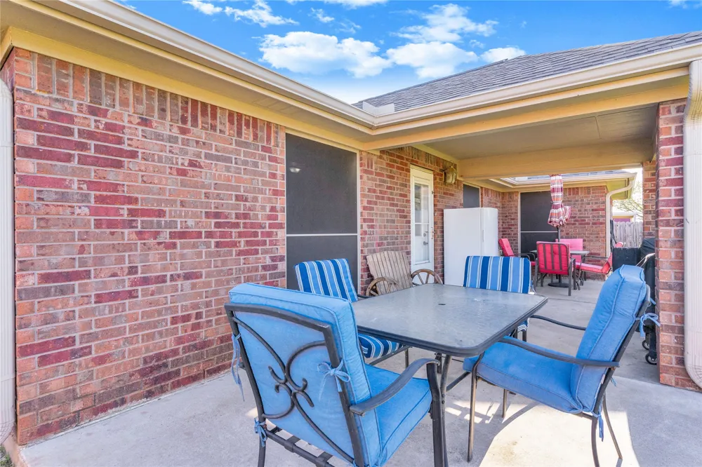 803 Green Street Rio Vista, TX 76093