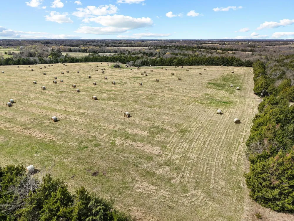 Crews Road Bells, TX 75414