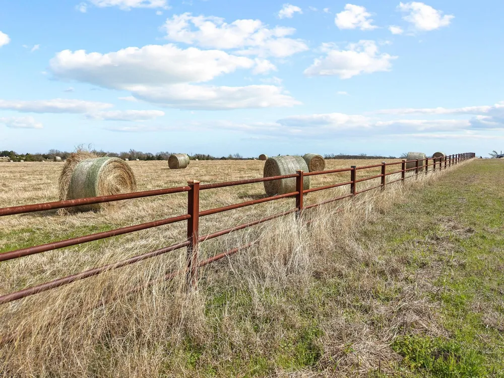Crews Road Bells, TX 75414