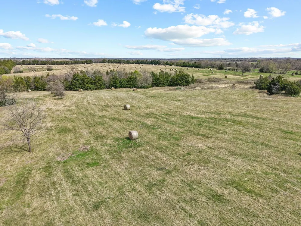 Crews Road Bells, TX 75414