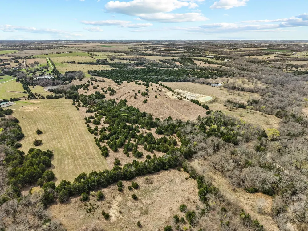 Crews Road Bells, TX 75414