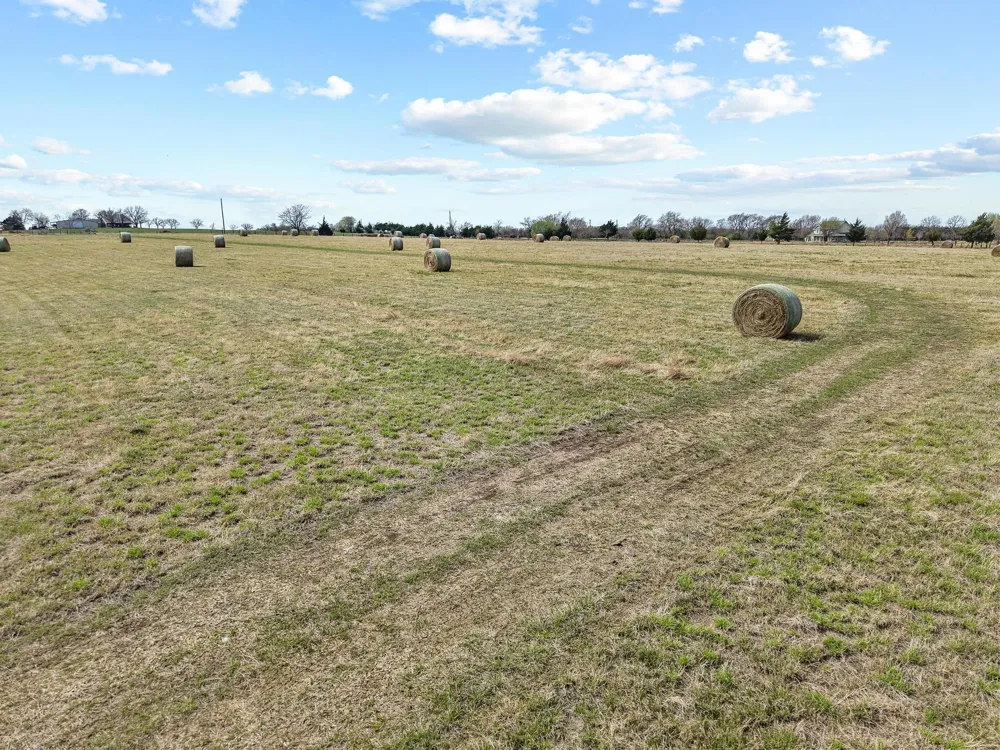 Crews Road Bells, TX 75414
