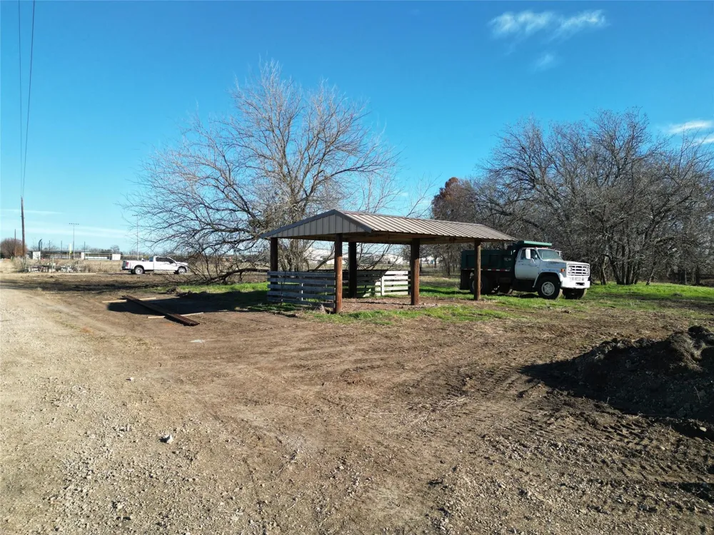Hidden Valley Road Valley View, TX 76272