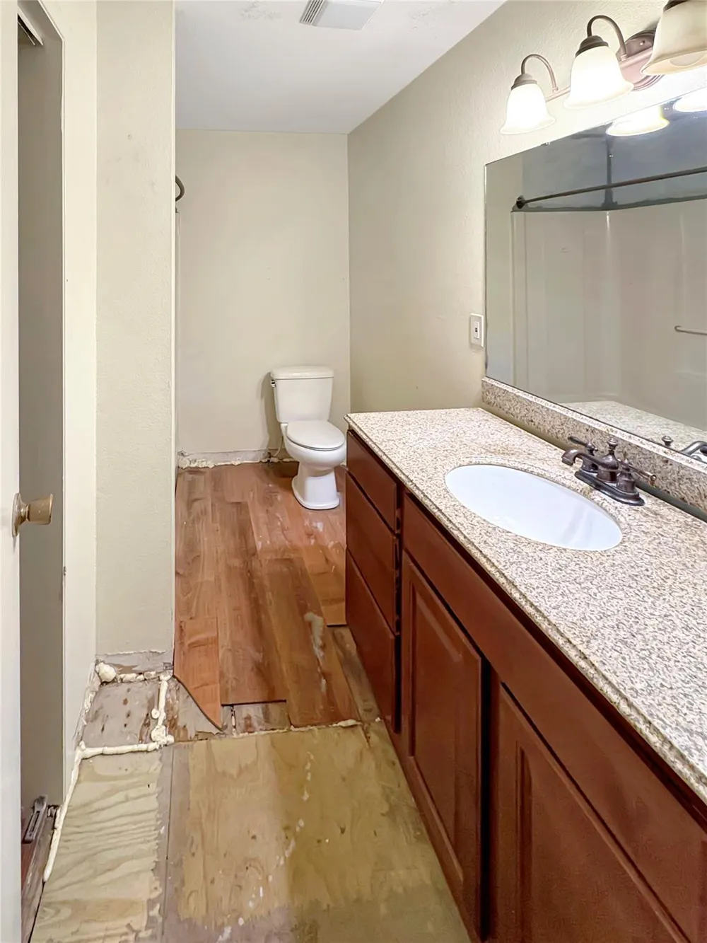 4744 Randall Road Orange, TX 77632