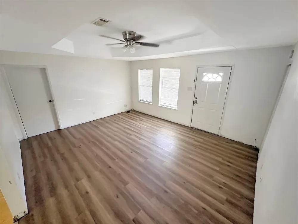 4744 Randall Road Orange, TX 77632