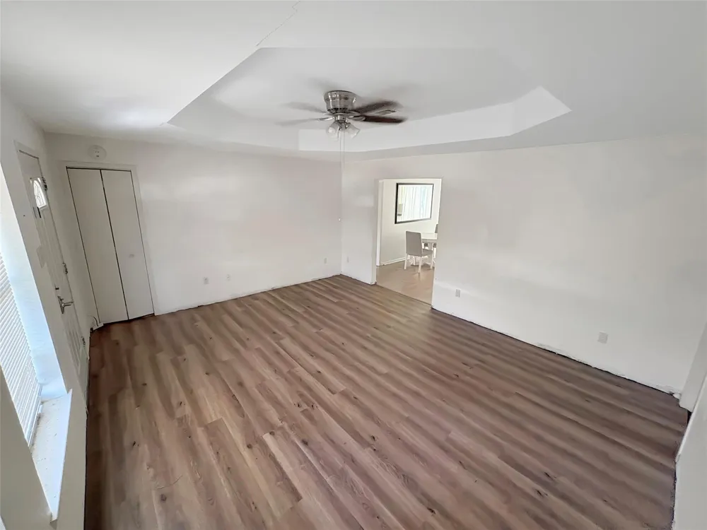 4744 Randall Road Orange, TX 77632