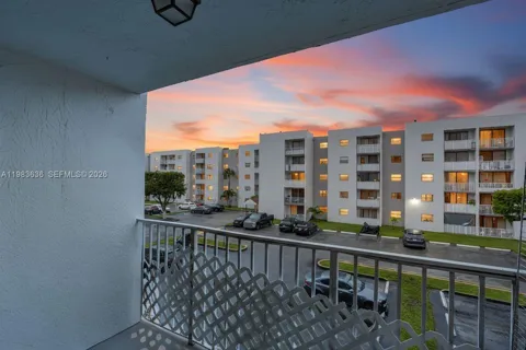 8145 NW 7th St #315