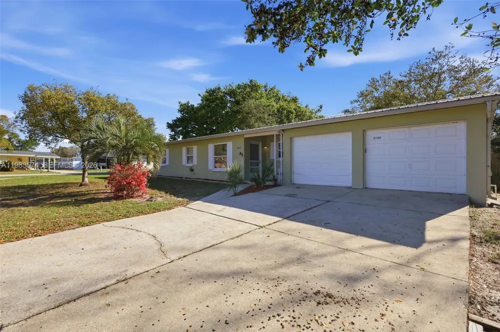 2489 ADAMS AVE Deltona, FL 32738