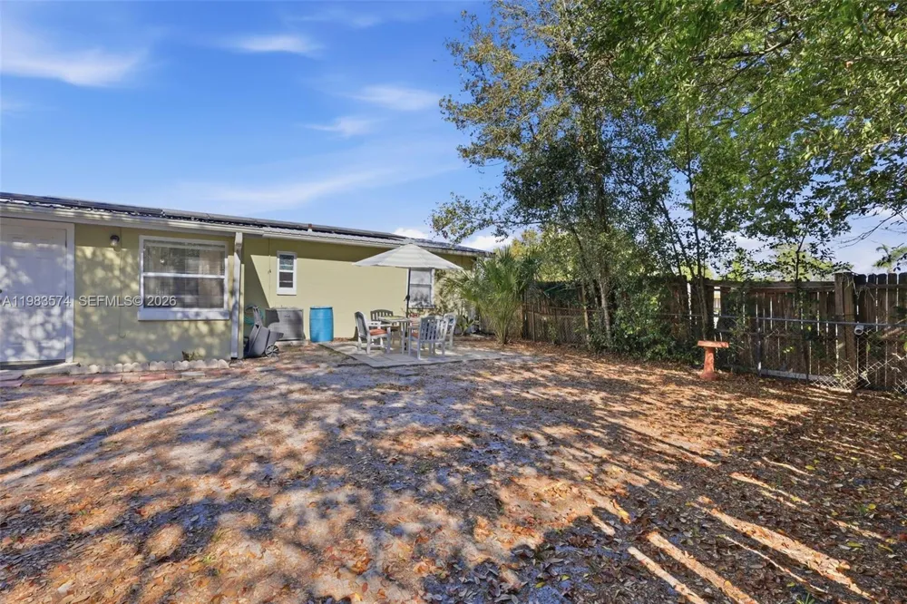 2489 ADAMS AVE Deltona, FL 32738