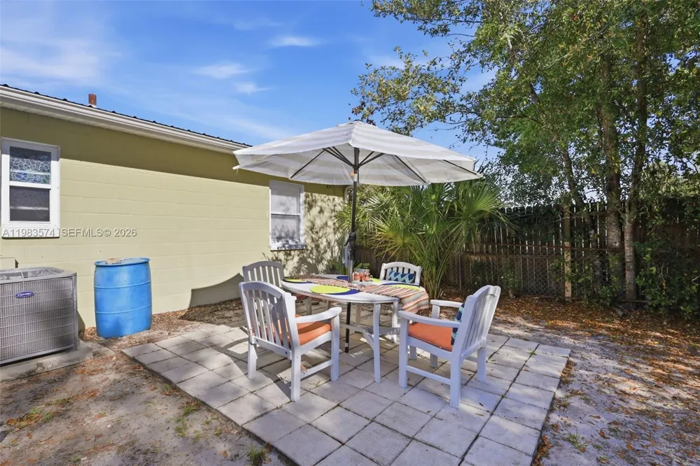 2489 ADAMS AVE Deltona, FL 32738