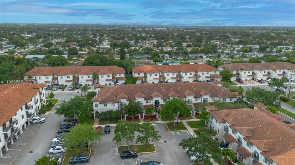 3624 NW 29th Pl Lauderdale Lakes, FL 33311