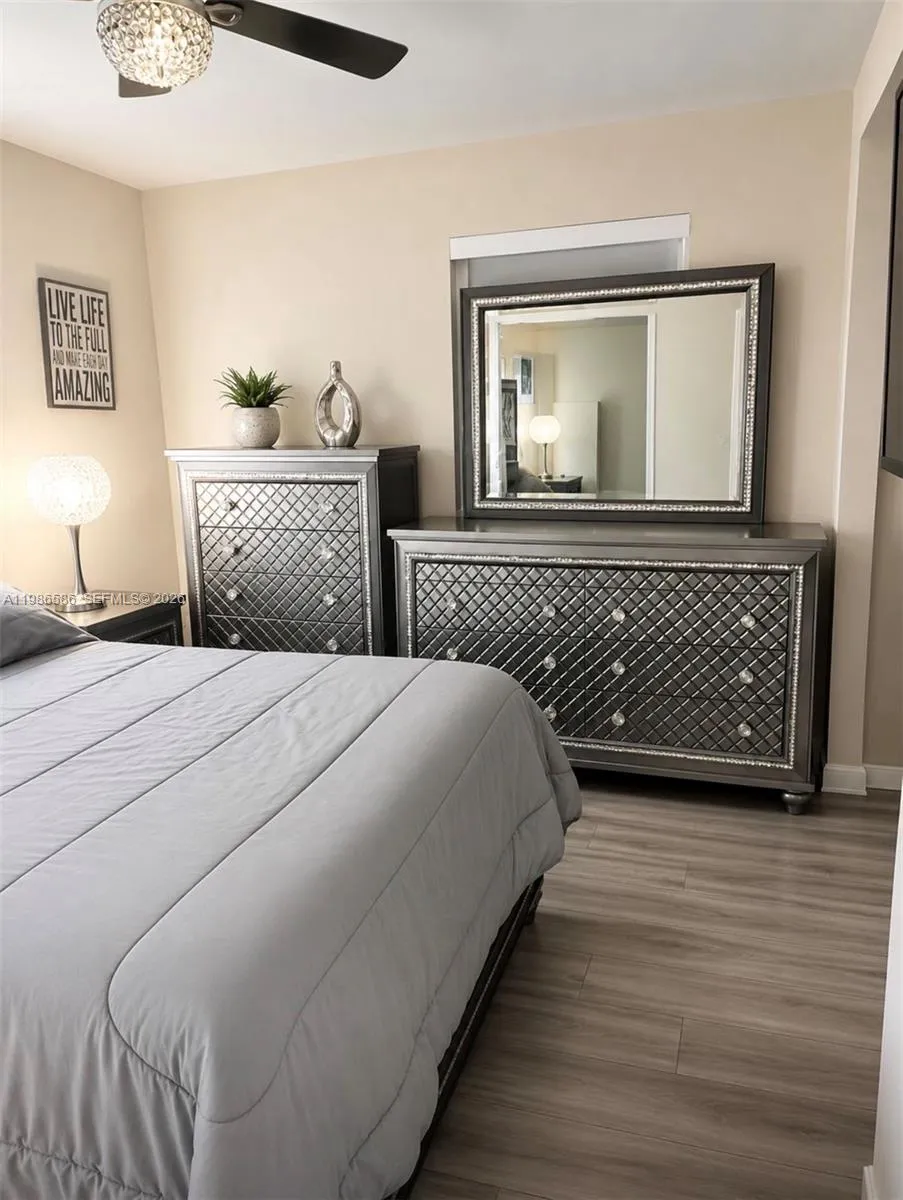 52 E 50th Pl Hialeah, FL 33013