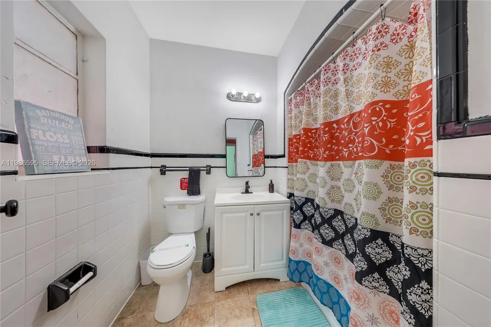 843 NW 3rd St #1 Miami, FL 33128