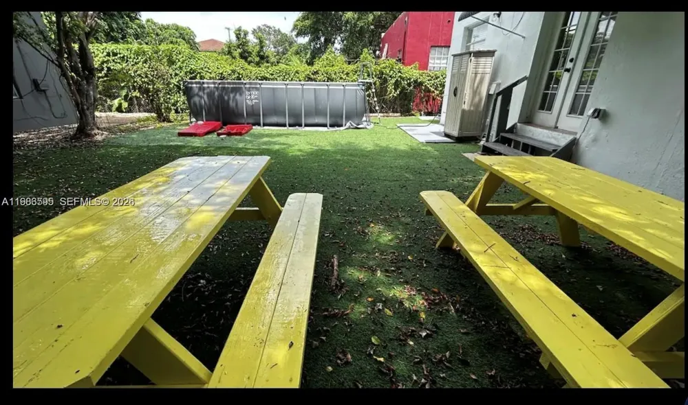 843 NW 3rd St #1 Miami, FL 33128
