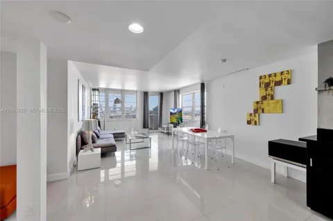 100 Lincoln Rd #1511